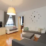 Apartment Dimora Rimbaud, Tra Sogno E Realta Trieste