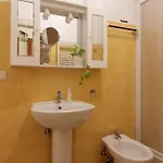 Apartment Dimora Rimbaud, Tra Sogno E Realta