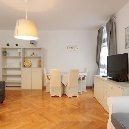 Dimora Rimbaud, Trieste Tra Sogno E Realta Triest