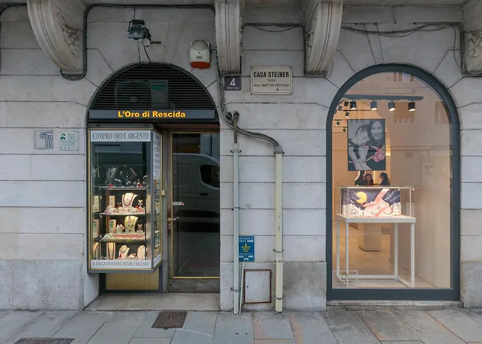 Apartment Dimora Rimbaud, Trieste Tra Sogno E Realta *