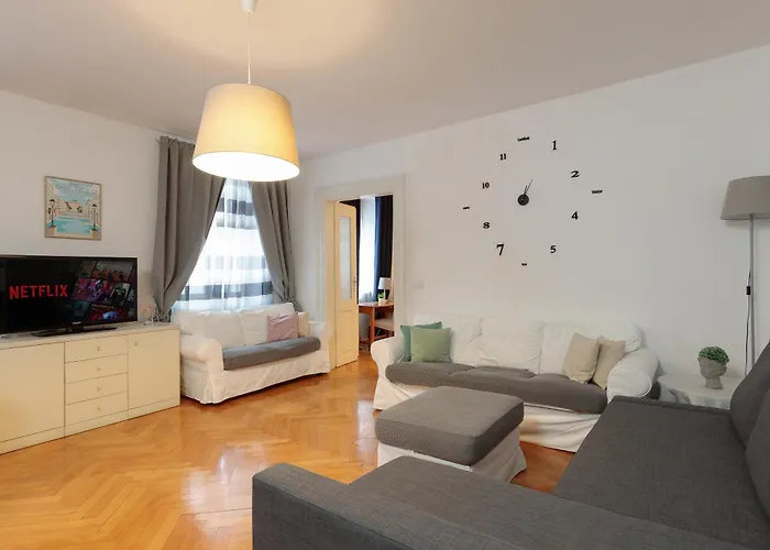 Apartment Dimora Rimbaud, Trieste Tra Sogno E Realta Triest