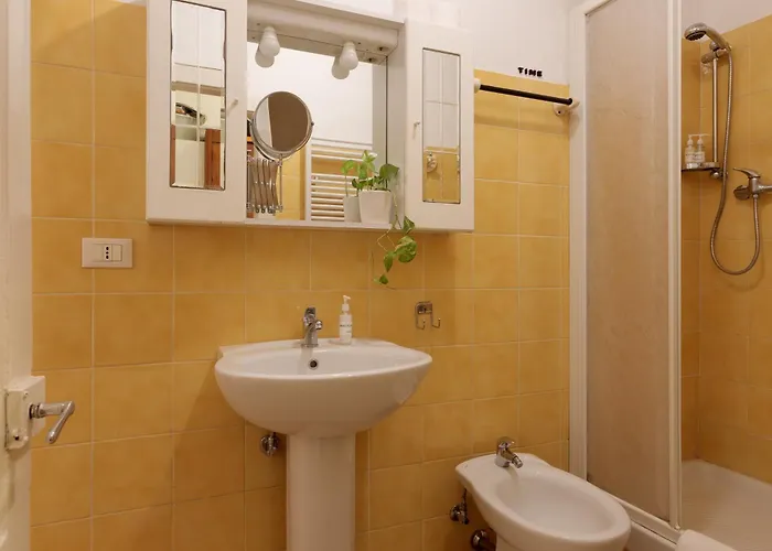 Apartment Dimora Rimbaud, Trieste Tra Sogno E Realta