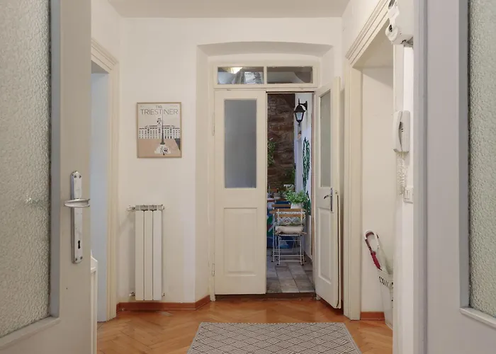 Dimora Rimbaud, Tra Sogno E Realta